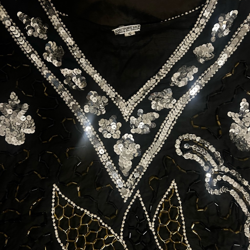 Black and Silver Sequin Top. Vintage/retro top …size small